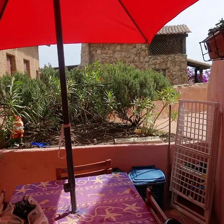 Apartment Capo Coda Cavallo, Vacanze Nella Casa Il Maestrale *